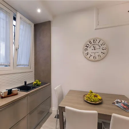 Yourhome - Royal Blue Apartament *